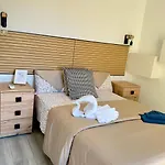 Duplex Sonemar Pool Apartman *