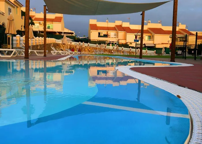 Duplex Sonemar Pool *